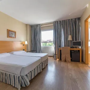 Infanta Mercedes Hotel 2*