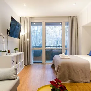 Apartamento Paseo Del Prado 16-105 *