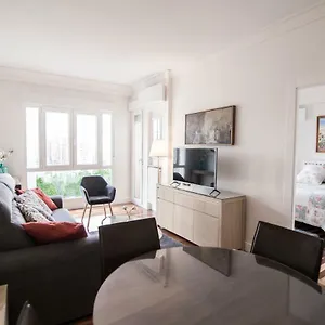 Elegant Retreat Business District Bernabeu * Madrid