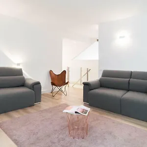 Hellenhost - Gran Via Vii Apartment Madrid