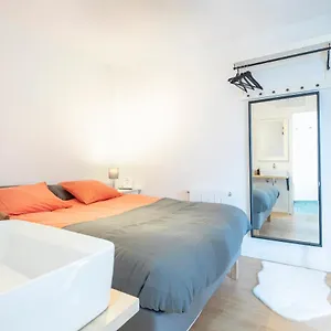 Independent Close To Ifema Y Aeropuertob Apartment
