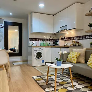 Estudio Rita Luna - A/a, Ideal Para Dos Personas, Encanto Y Situacion *