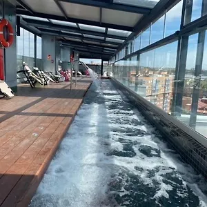 Ekilibrio & Apart-suites 4* Madrid