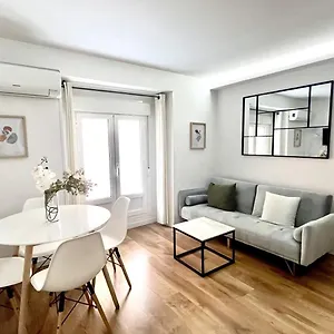 Dplace To Be - Exclusive In Historic Center *
