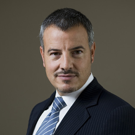 JAVIER ECHARRI